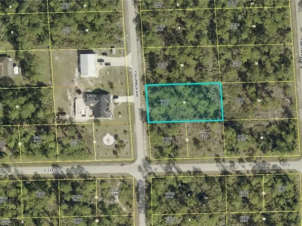 2102 Columbus Ave, Alva, FL 33920