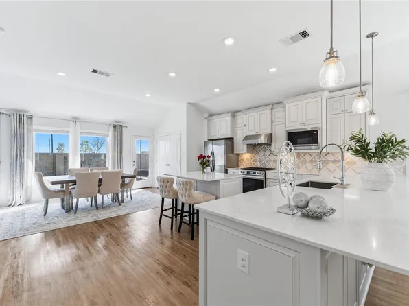 30843 Boxwood Dr, Brookshire, TX 77423