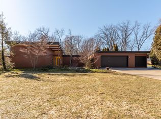 2424 Londonderry Rd, Ann Arbor, MI 48104