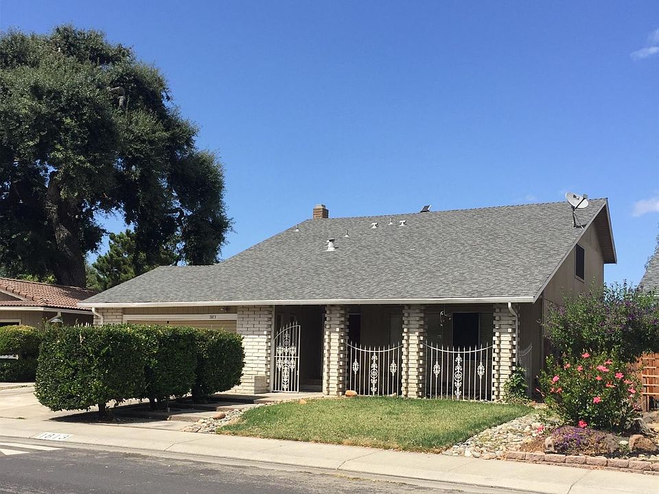 1st image of 1813 Chaparral Way