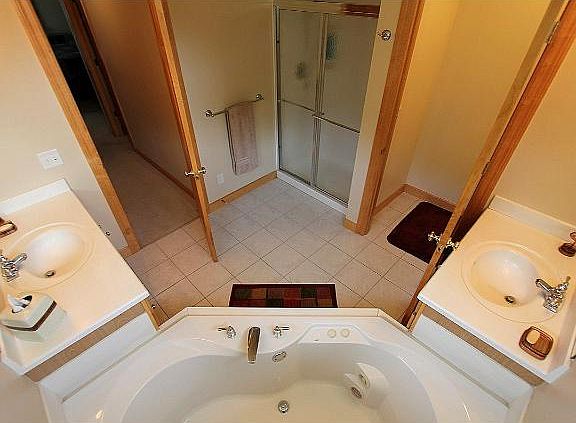 4th image of 970 Earley Lake Pl