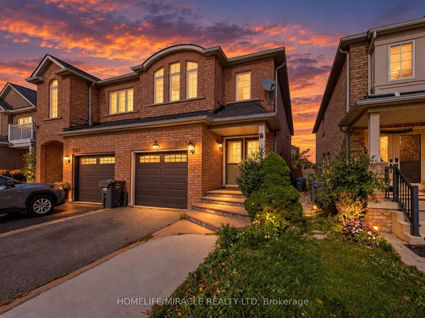 5881 Delle Donne Dr, Mississauga, ON L5M 7A2