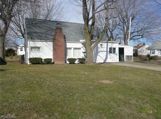 1429 Spangler Rd NE, Canton, OH