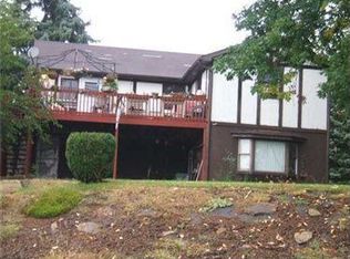 1025 Butler Ave, New Castle, PA 16101