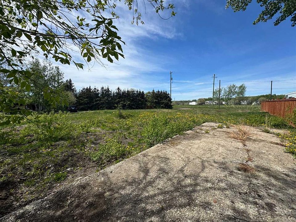 1st image of 1119 7th Ave W