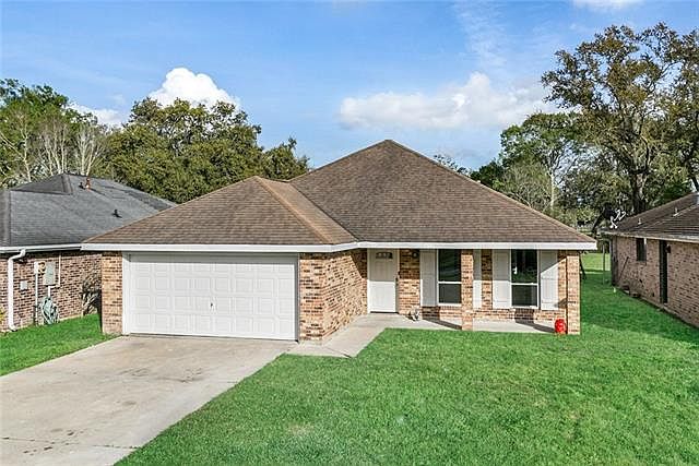1st image of 227 Longview Dr