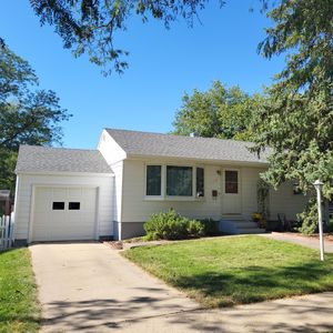 119 N Madison Ave, Pierre, SD, 57501