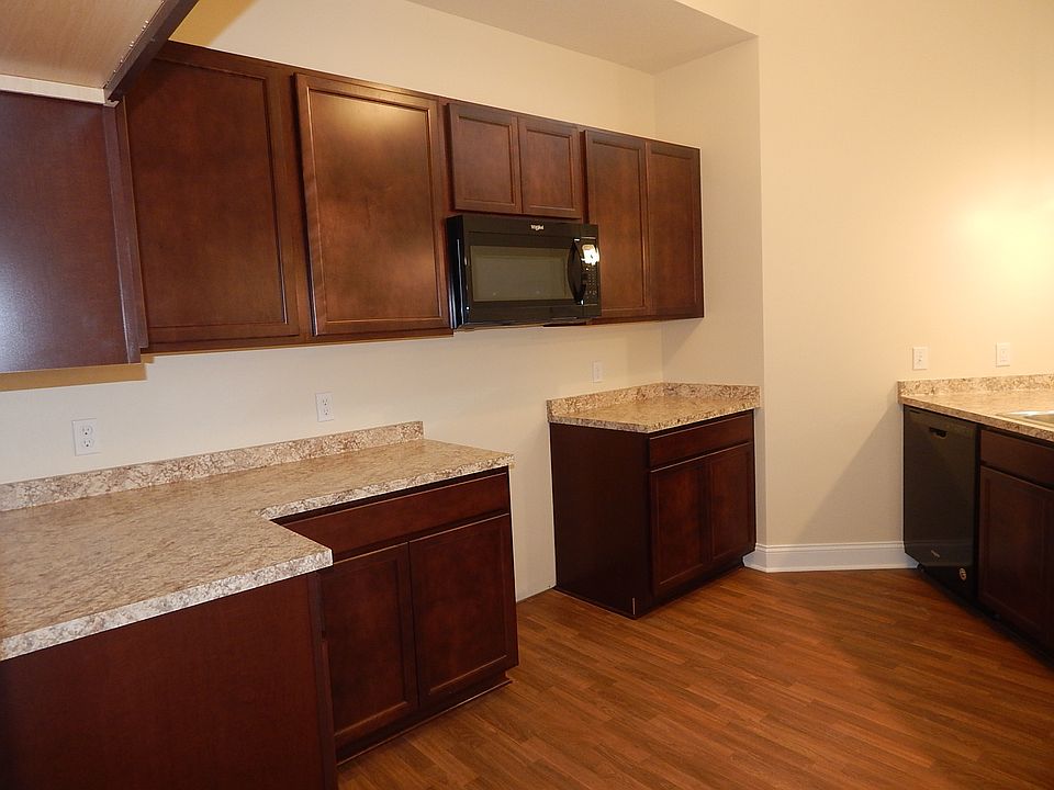 2nd image of 6206 Blossom Ridge Cir
