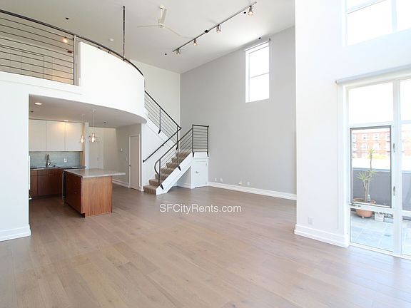 4th image of 74 Brady St Unit 10