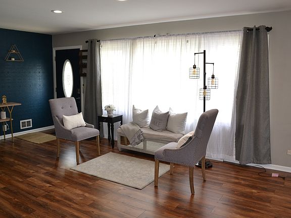 4th image of 8701 S 51st Ave
