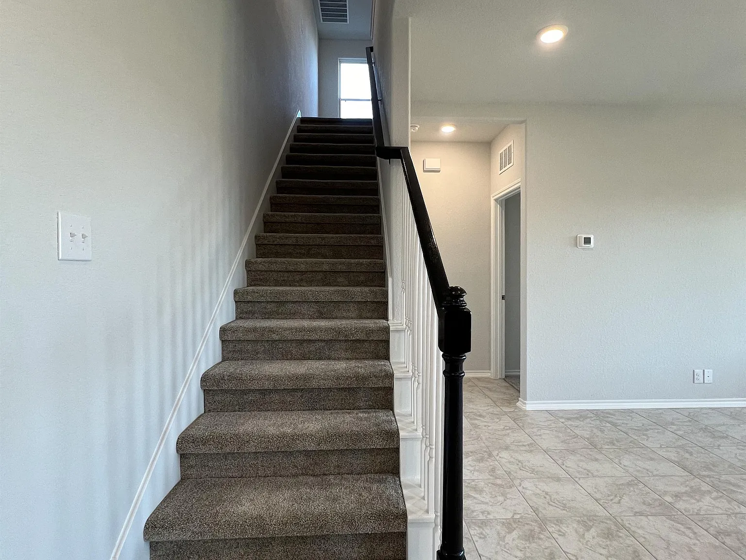 14611 Flatiron Cliff - 1 — Photo 3
