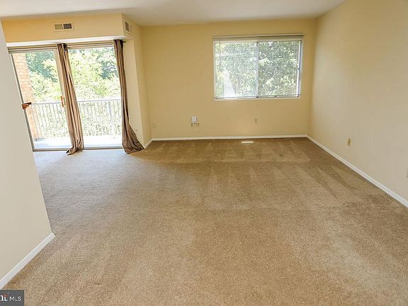 4th image of 8006 Chanute Pl APT 15