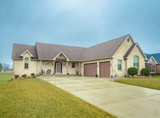 352 Fairway Dr, Beecher, IL 60401