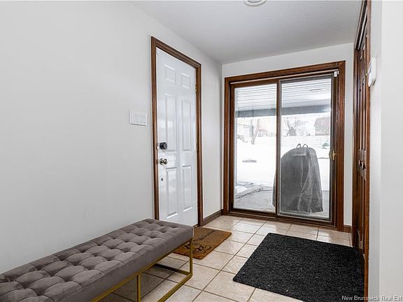 3rd image of 345 Front St