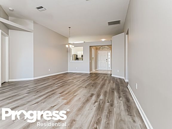 5th image of 10643 Egret Haven Ln