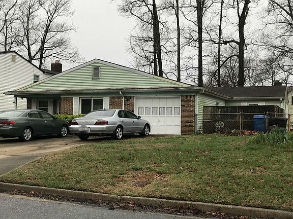 2nd image of 641 Grant Ave