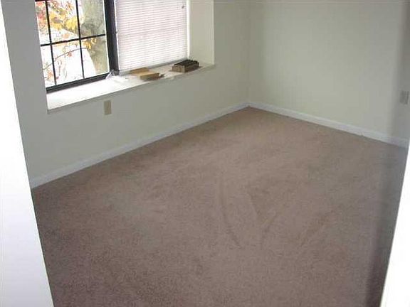 5th image of 412 Odin Ln NW APT F