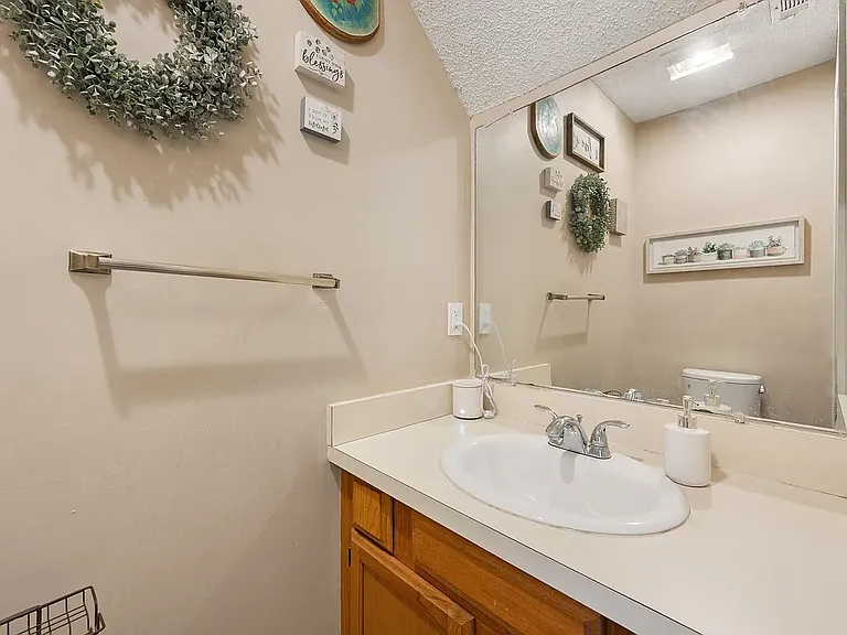 128 Hillside Dr #A — Photo 9