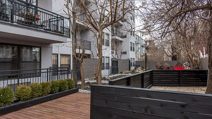 Rented by Nooklyn NYC LLC | media 11