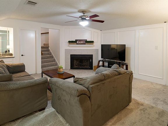 4th image of 1203 Hillwood Way