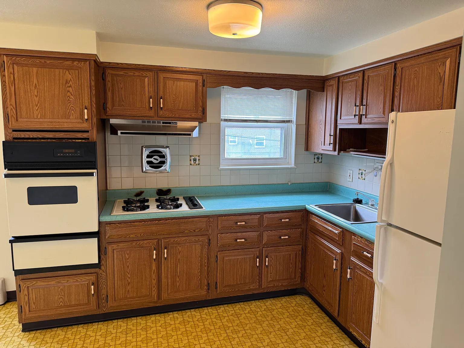 3 bed, 1656 sqft, $1,775 — Photo 4