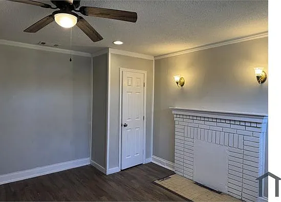 4 bed, 1455 sqft, $1,100 — Photo 3