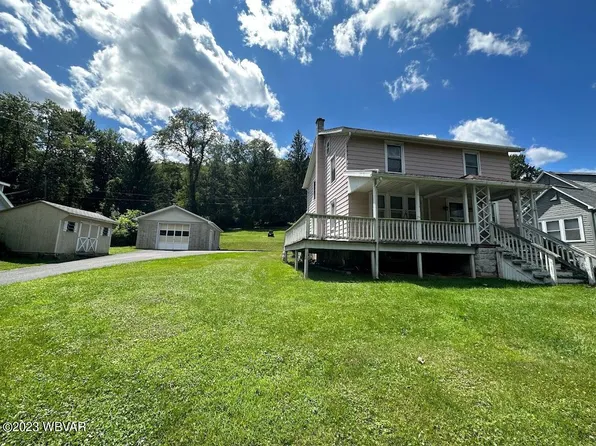 979 Renovo Rd, Mill Hall, PA 17751