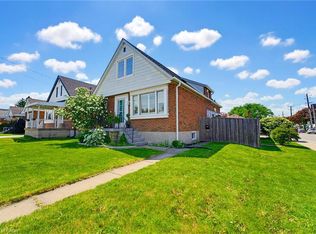 140 Parkdale Ave S, Hamilton, ON L8K 3P4