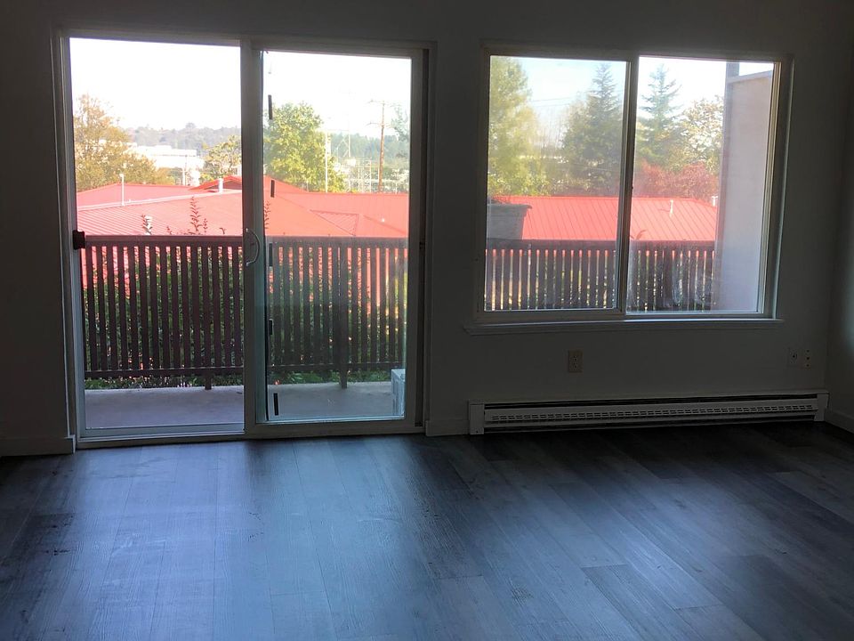 1st image of 10002 Des Moines Memorial Dr S APT 209