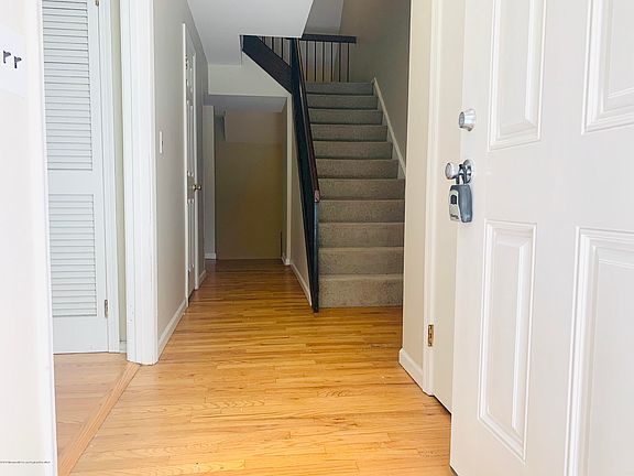 2nd image of 19 Barnes Ln #19B
