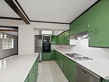 5th image of 625 Edgecliff Dr