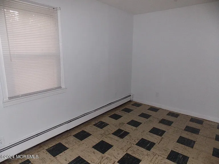 914 Radnor Ave — Photo 19