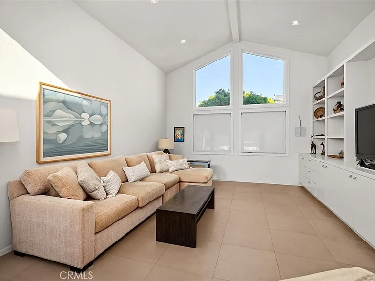 33611 Marlinspike Dr — Photo 17