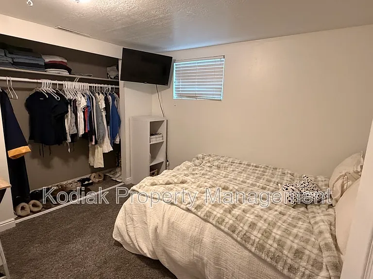 4242 Orchard Ave — Photo 9