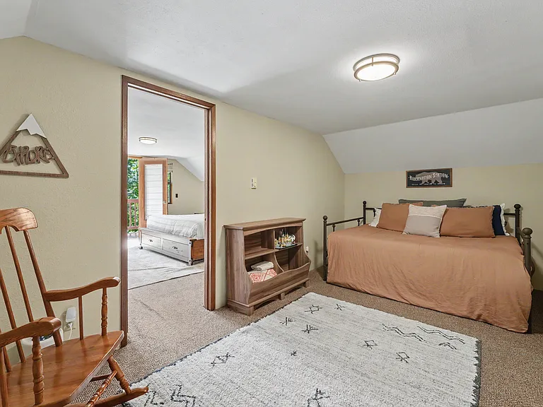 23340 Lake Wenatchee Hwy — Photo 14