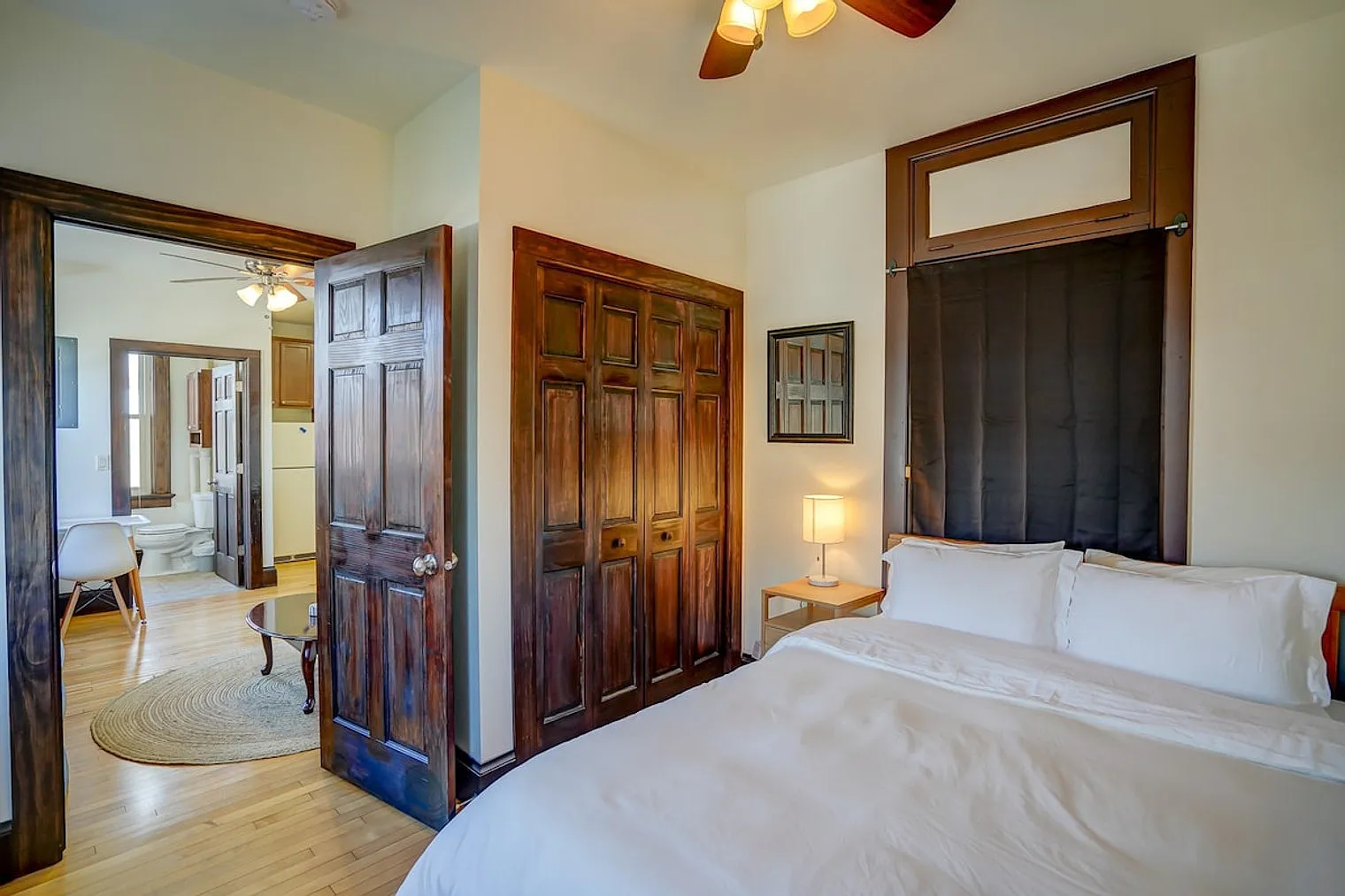 1 bed, 1.0 bath, 398 sqft, $2,245 — Photo 4