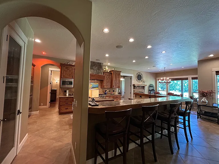168 W River Meadow Dr — Photo 8
