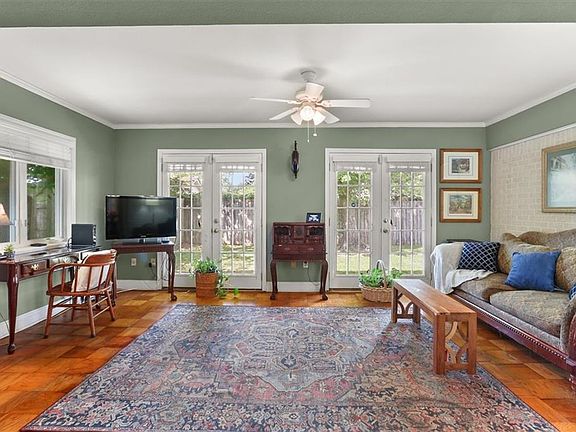3rd image of 3237 Plymouth Pl