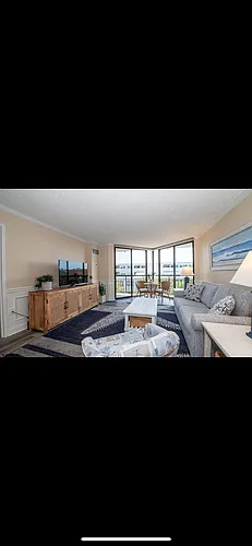 935 Ocean Ave #528 Photo 1