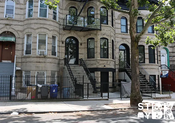 Rented by StayBK LLC | media 24