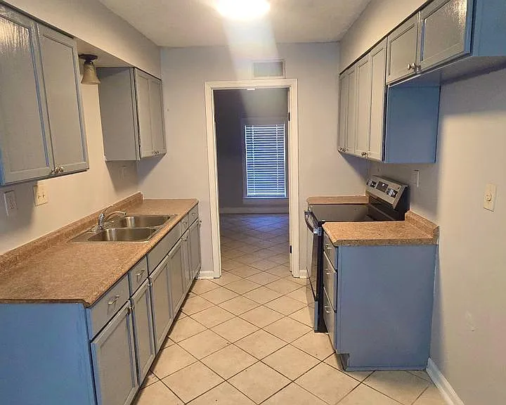 4182 Rosewind Cir — Photo 15