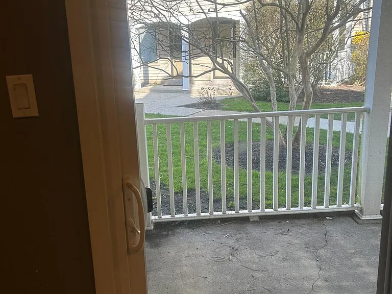 413 Gregorys Way — Photo 11