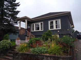 4523 Sunnyside Ave N, Seattle, WA 98103