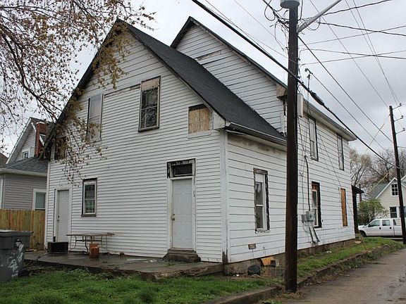 2nd image of 1046 Saint Paul St