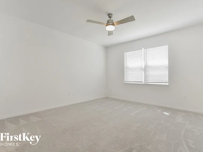 1264 Spokane Point — Photo 6