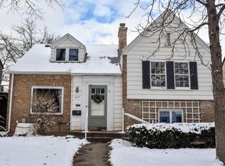 8118 Jackson Park Blvd, Wauwatosa, WI 53213