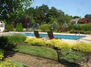 108 Michael Ln, Manalapan, NJ 07726
