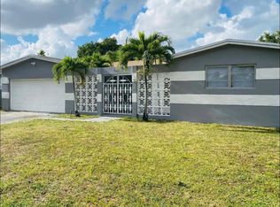 7211 Embassy Blvd, Miramar, FL 33023