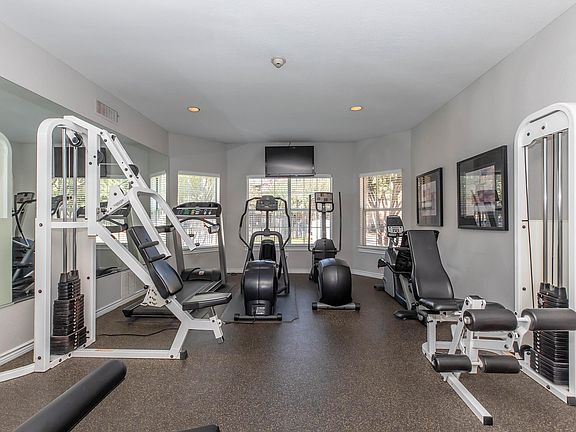 STAY FIT AT WATERFORD AT VALLEY RANCH