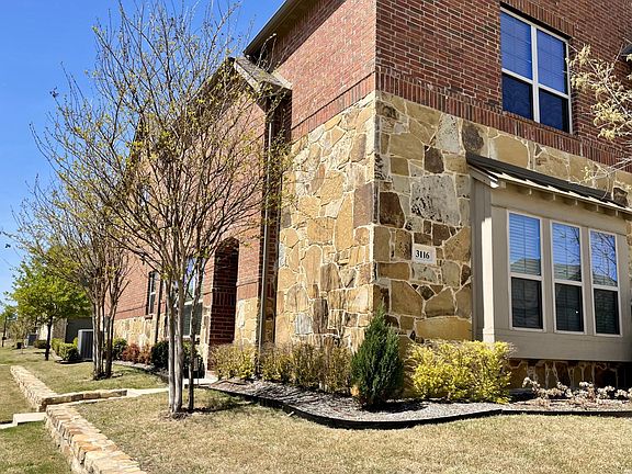 2nd image of 3116 Decker Dr